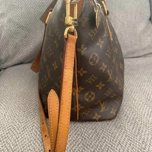 Louis Vuitton Classic Brown Monogram Tote - Picture 10 of 12